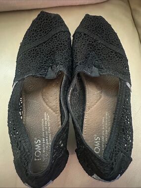 Toms Black Crochet Alpargata Slip-On Moccasins